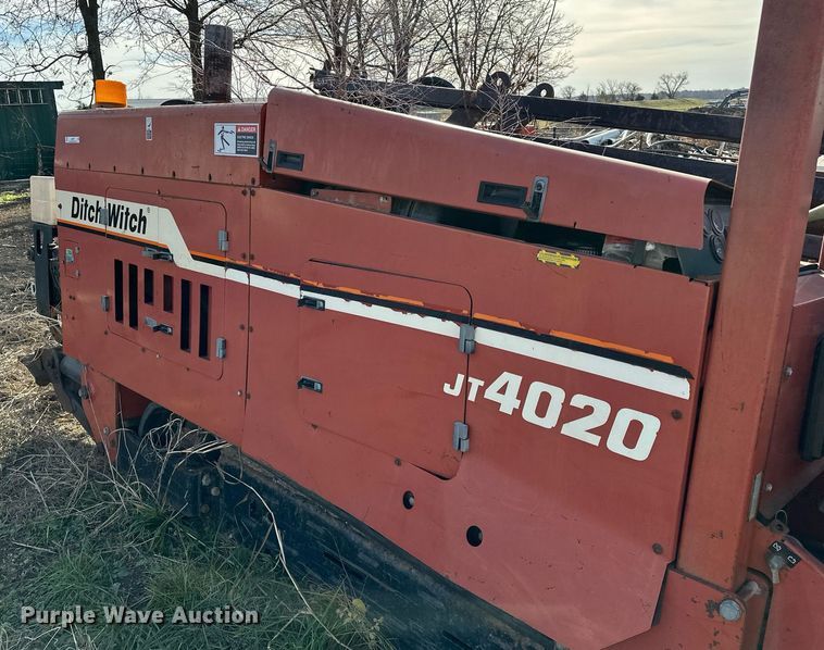 image for item LD9077 1999 Ditch Witch JT4020  directional boring unit