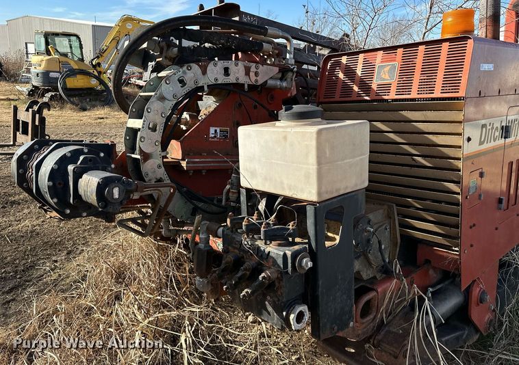 image for item LD9077 1999 Ditch Witch JT4020  directional boring unit