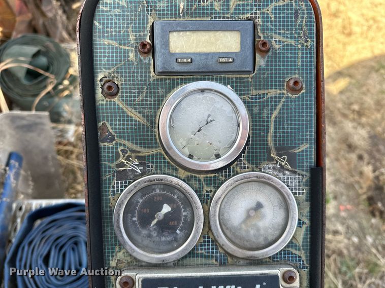 image for item LD9077 1999 Ditch Witch JT4020  directional boring unit