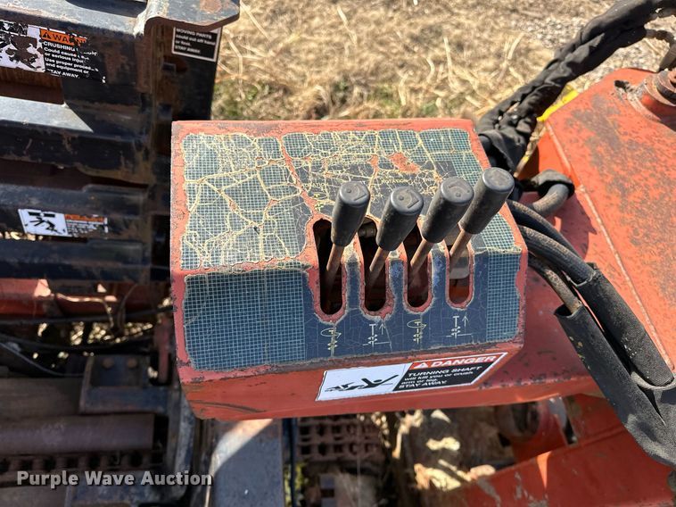 image for item LD9077 1999 Ditch Witch JT4020  directional boring unit