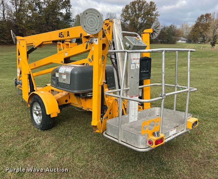 image for item LD9825 2018 Haulotte 4527A  boom lift