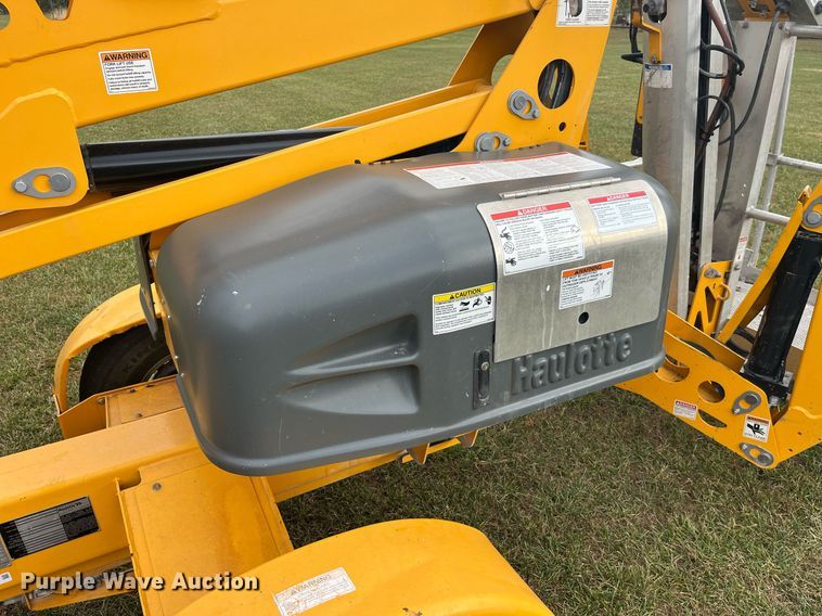 image for item LD9825 2018 Haulotte 4527A  boom lift
