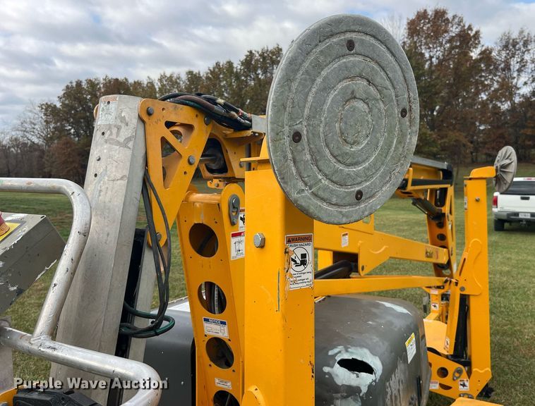 image for item LD9825 2018 Haulotte 4527A  boom lift