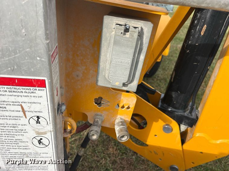 image for item LD9825 2018 Haulotte 4527A  boom lift