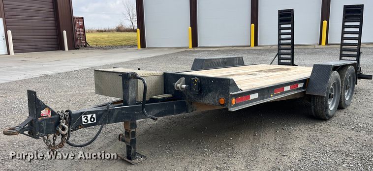 image for item LD9850 2000 Redihaul Y1017348  equipment trailer