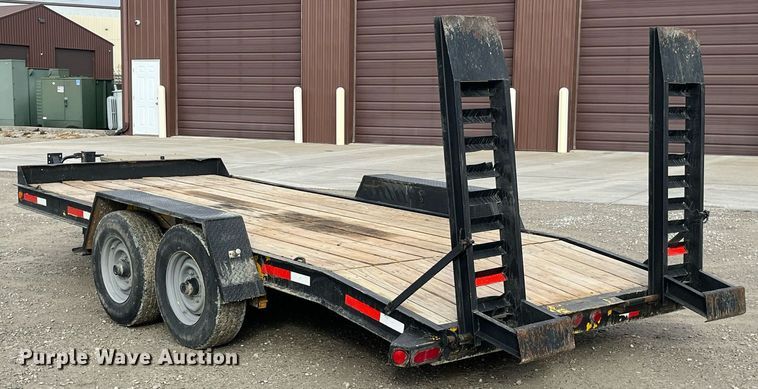 image for item LD9850 2000 Redihaul Y1017348  equipment trailer