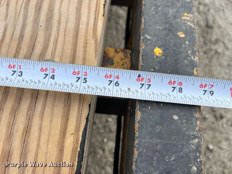 image for item LD9850 2000 Redihaul Y1017348  equipment trailer