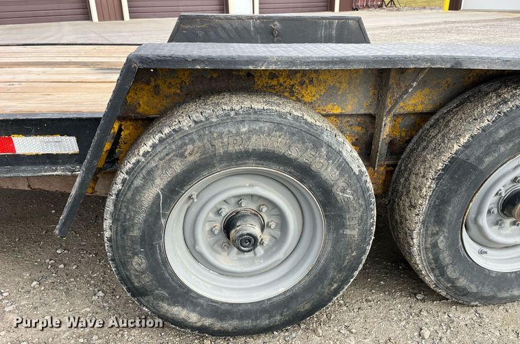 image for item LD9850 2000 Redihaul Y1017348  equipment trailer