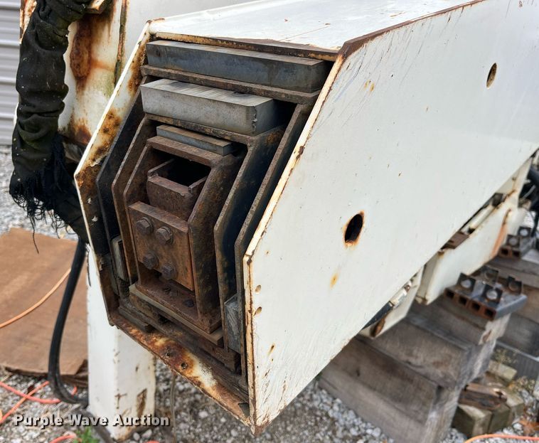 image for item LD9873 National N105  crane