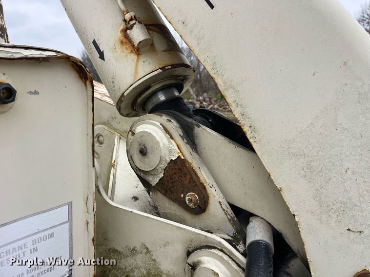 image for item LD9873 National N105  crane