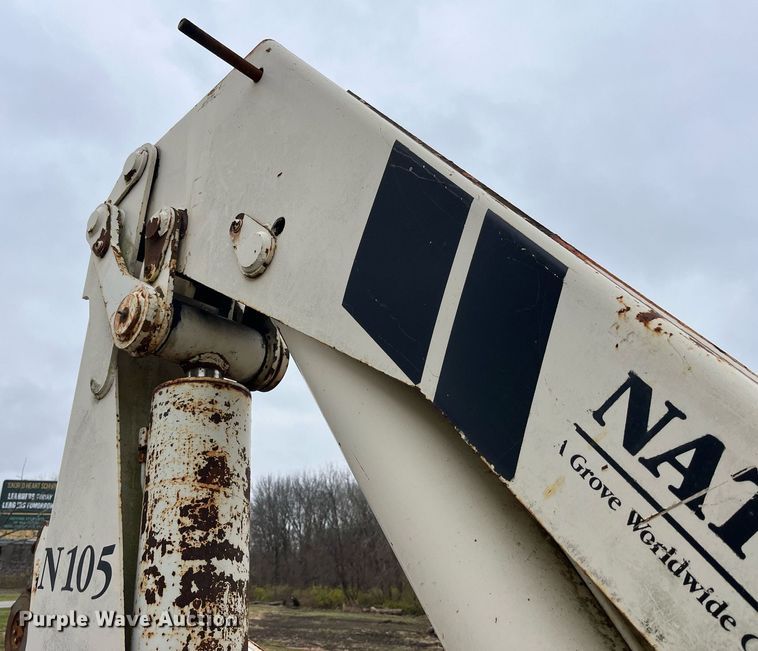 image for item LD9873 National N105  crane