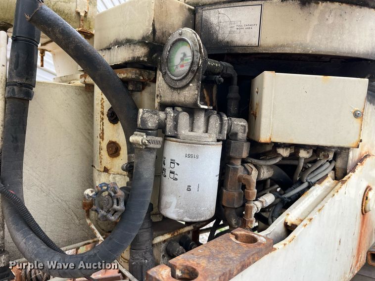 image for item LD9873 National N105  crane