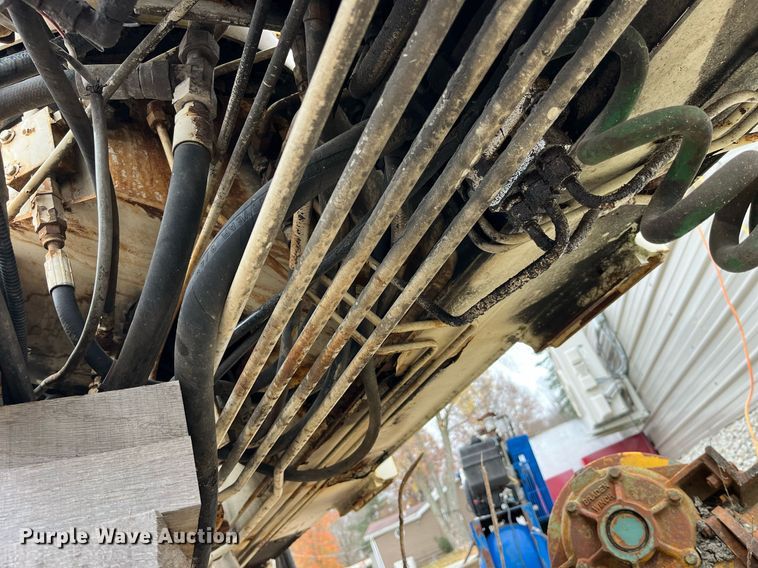 image for item LD9873 National N105  crane