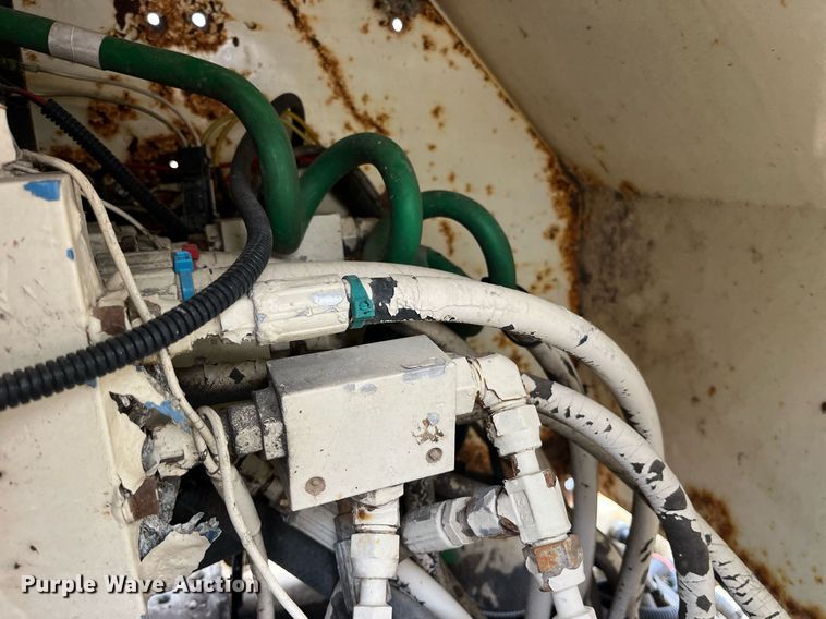 image for item LD9873 National N105  crane