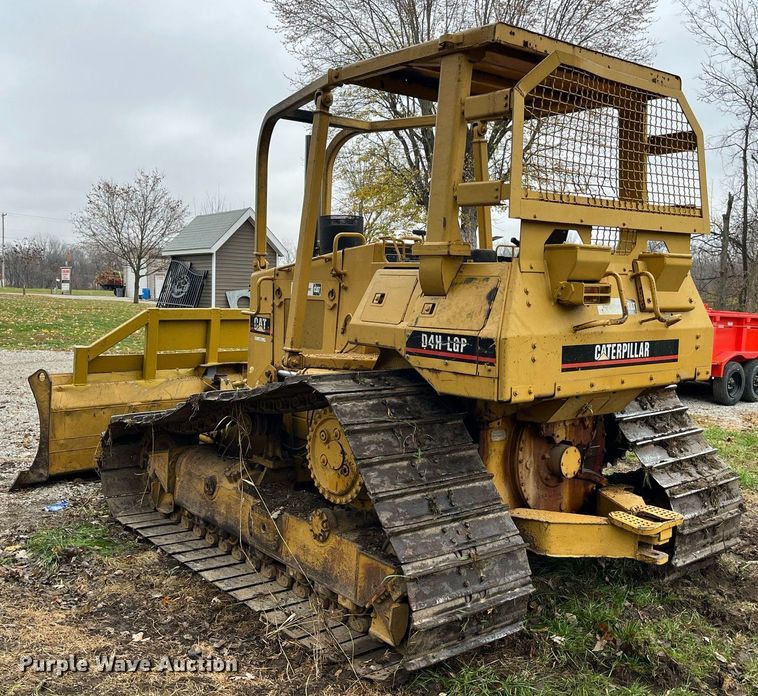 image for item LD9875 1988 Caterpillar D4H LGP  dozer
