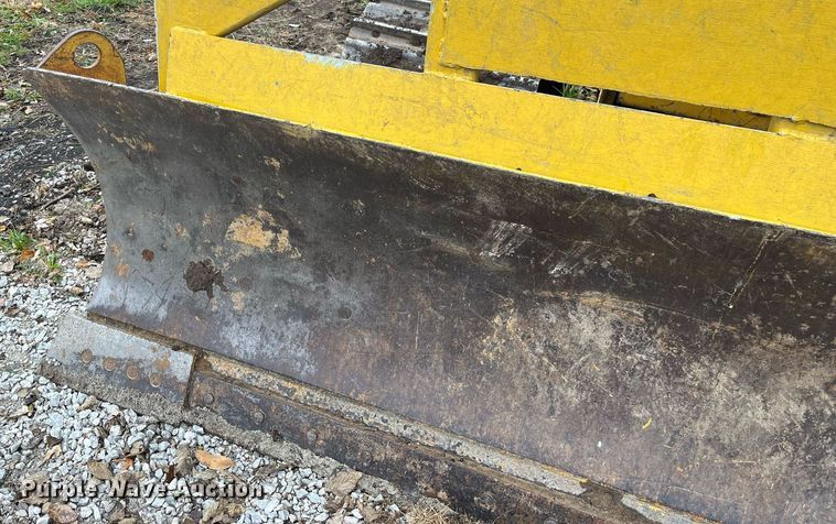 image for item LD9875 1988 Caterpillar D4H LGP  dozer