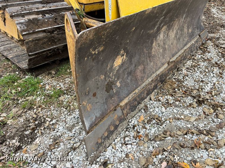 image for item LD9875 1988 Caterpillar D4H LGP  dozer