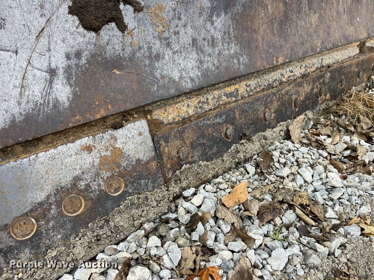 image for item LD9875 1988 Caterpillar D4H LGP  dozer