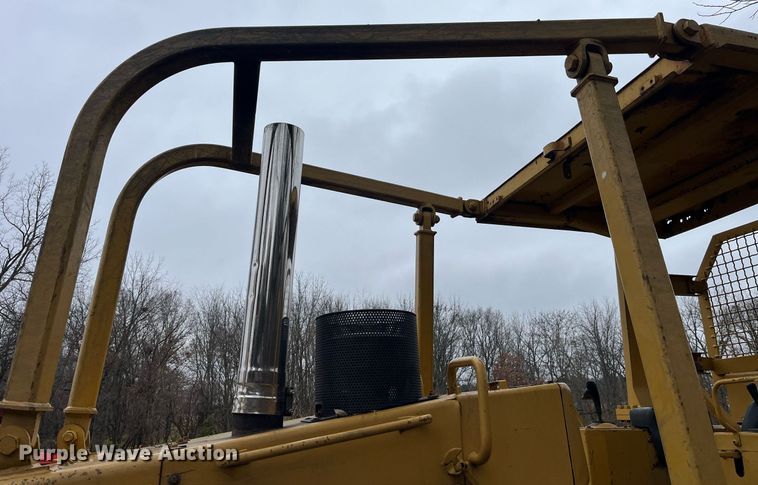 image for item LD9875 1988 Caterpillar D4H LGP  dozer