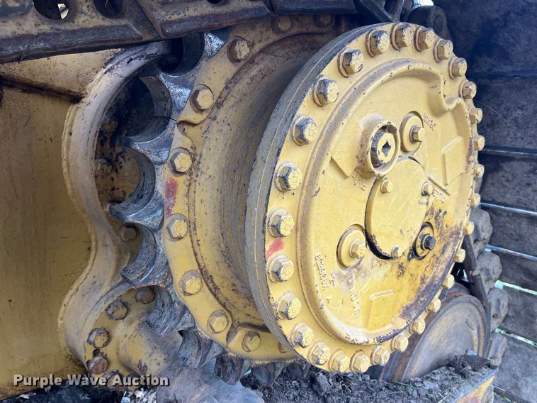 image for item LD9875 1988 Caterpillar D4H LGP  dozer