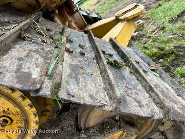 image for item LD9875 1988 Caterpillar D4H LGP  dozer