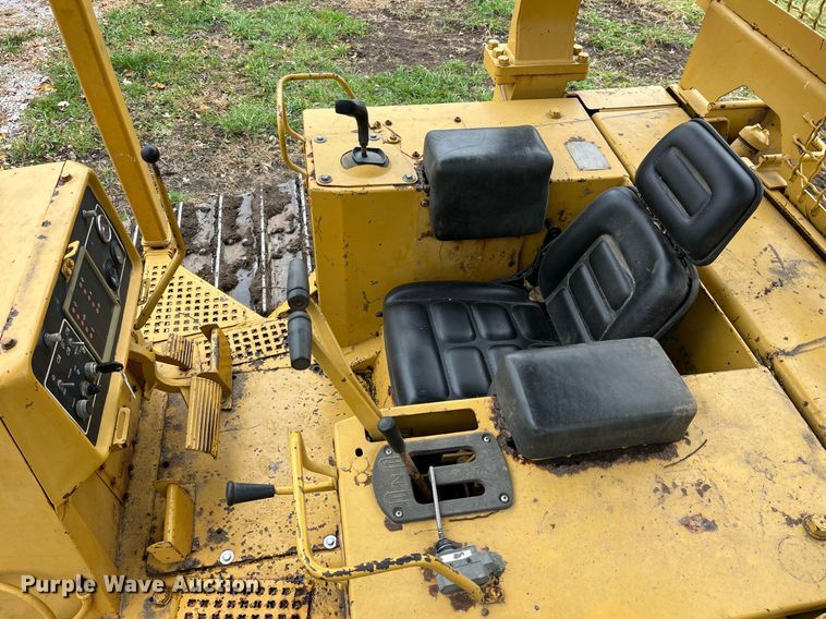 image for item LD9875 1988 Caterpillar D4H LGP  dozer