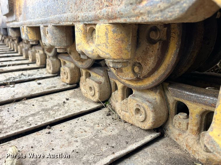 image for item LD9875 1988 Caterpillar D4H LGP  dozer