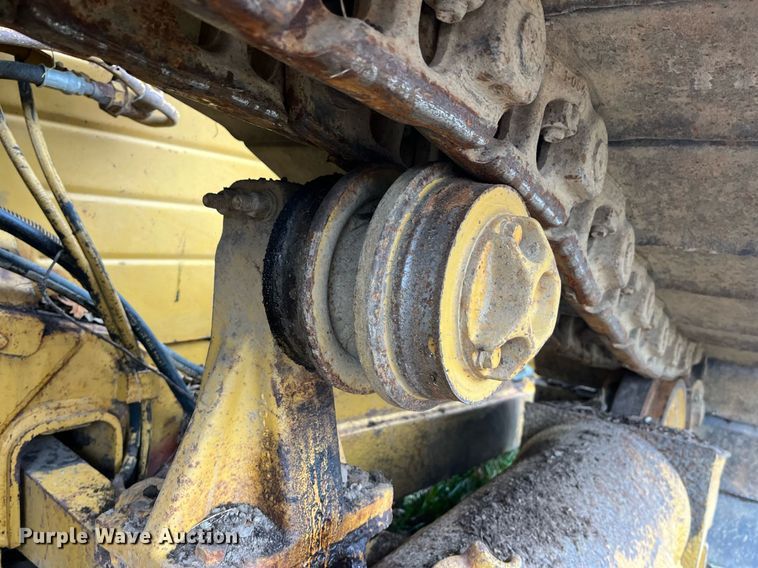 image for item LD9875 1988 Caterpillar D4H LGP  dozer