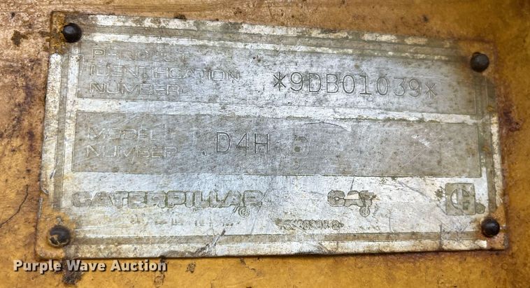 image for item LD9875 1988 Caterpillar D4H LGP  dozer