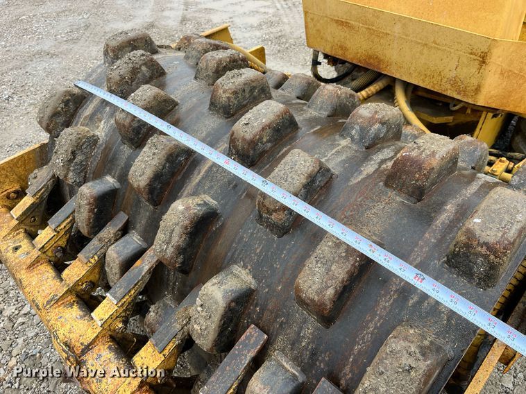 image for item LD9907 1985 Dynapac  single drum vibratory roller