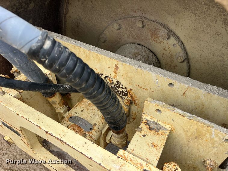 image for item LD9908 1998 Ingersoll Rand SD-40D  single drum vibratory roller