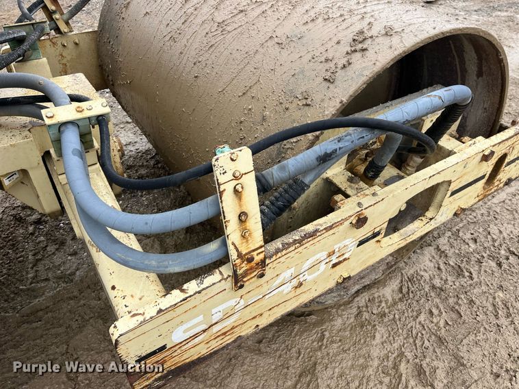 image for item LD9908 1998 Ingersoll Rand SD-40D  single drum vibratory roller