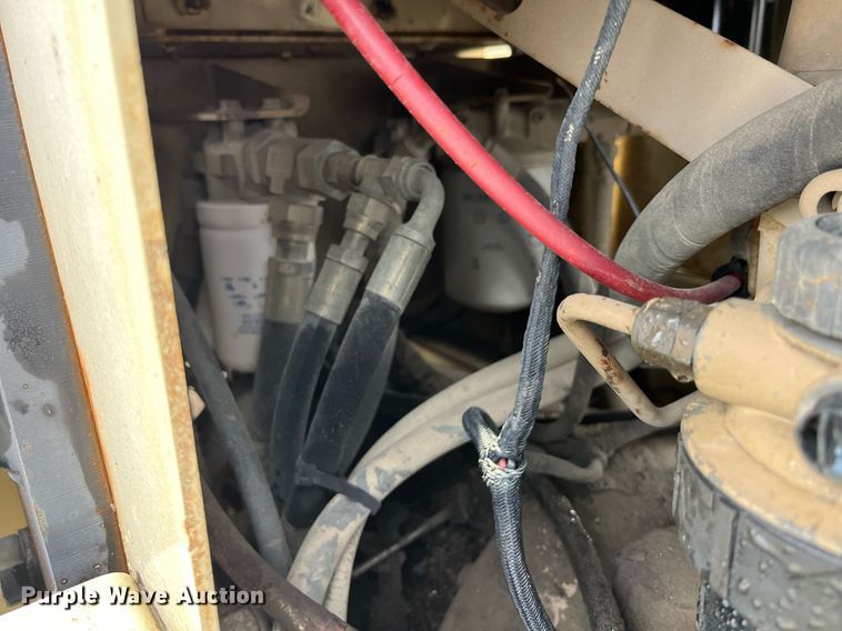 image for item LD9908 1998 Ingersoll Rand SD-40D  single drum vibratory roller