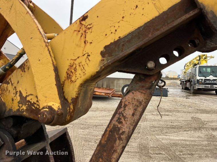 image for item LD9909 1989 Case 1085B  wheeled excavator