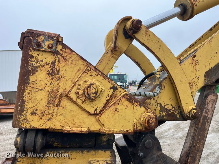 image for item LD9909 1989 Case 1085B  wheeled excavator