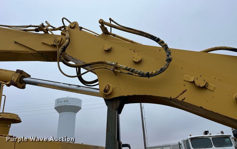 image for item LD9909 1989 Case 1085B  wheeled excavator