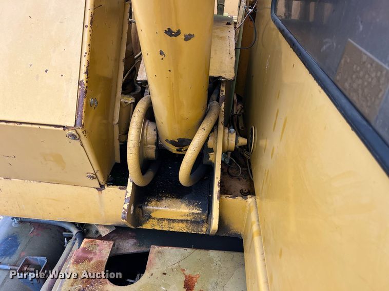 image for item LD9909 1989 Case 1085B  wheeled excavator