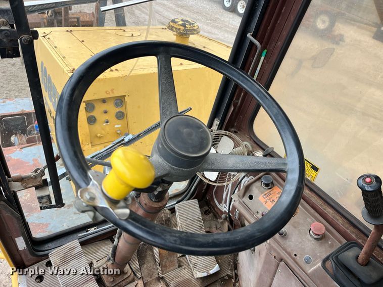 image for item LD9909 1989 Case 1085B  wheeled excavator