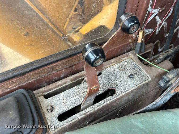 image for item LD9909 1989 Case 1085B  wheeled excavator