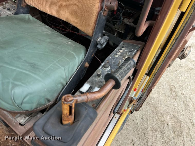 image for item LD9909 1989 Case 1085B  wheeled excavator