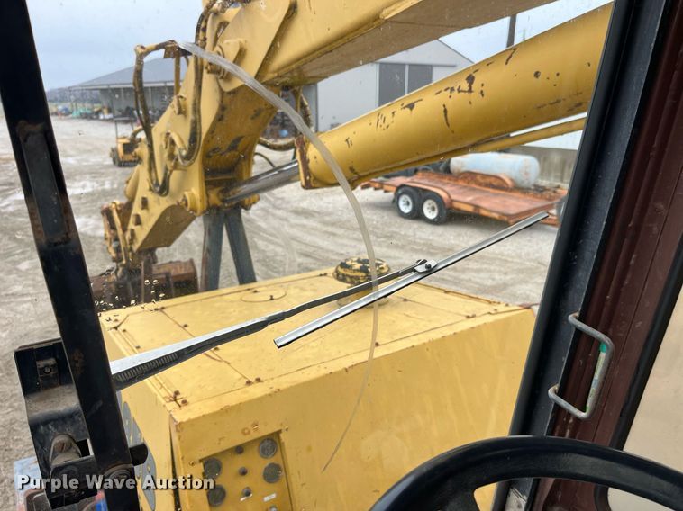 image for item LD9909 1989 Case 1085B  wheeled excavator