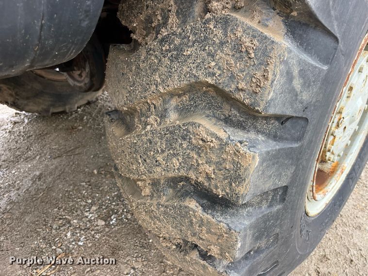 image for item LD9909 1989 Case 1085B  wheeled excavator