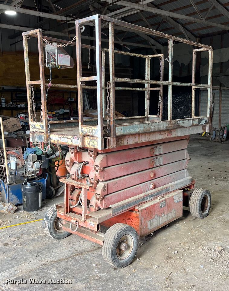 image for item LD9912 Economy SP-2544  scissor lift