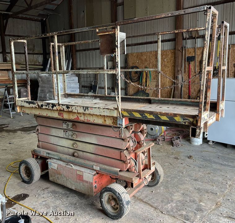 image for item LD9912 Economy SP-2544  scissor lift