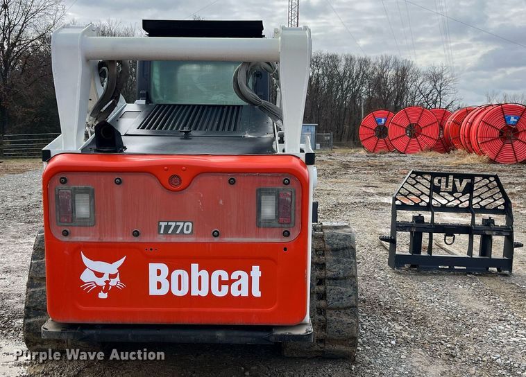 image for item LD9913 2013 Bobcat T770  tracked skid steer loader