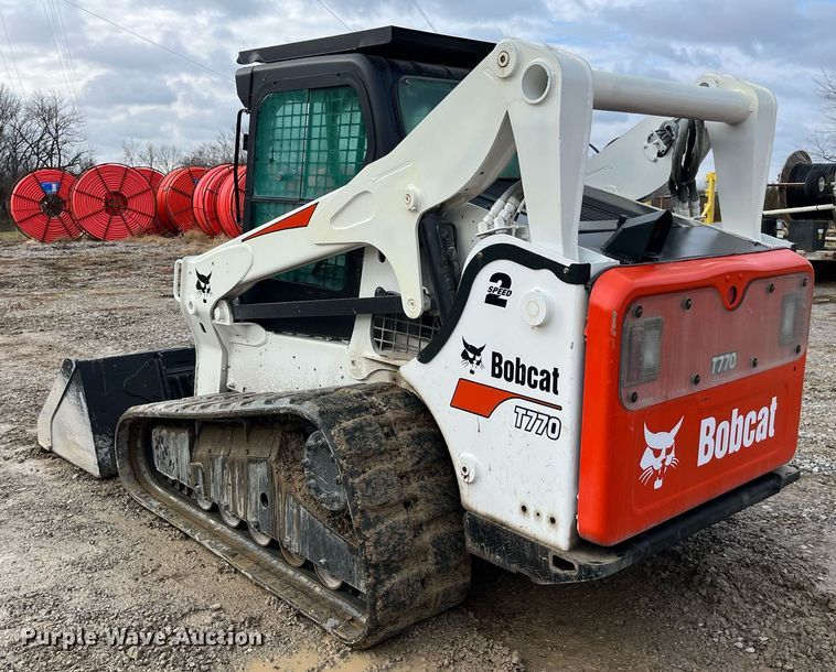 image for item LD9913 2013 Bobcat T770  tracked skid steer loader