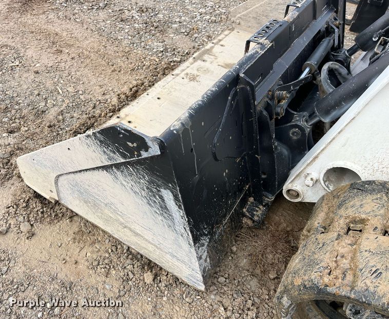 image for item LD9913 2013 Bobcat T770  tracked skid steer loader