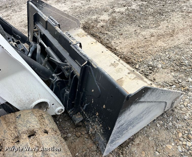 image for item LD9913 2013 Bobcat T770  tracked skid steer loader