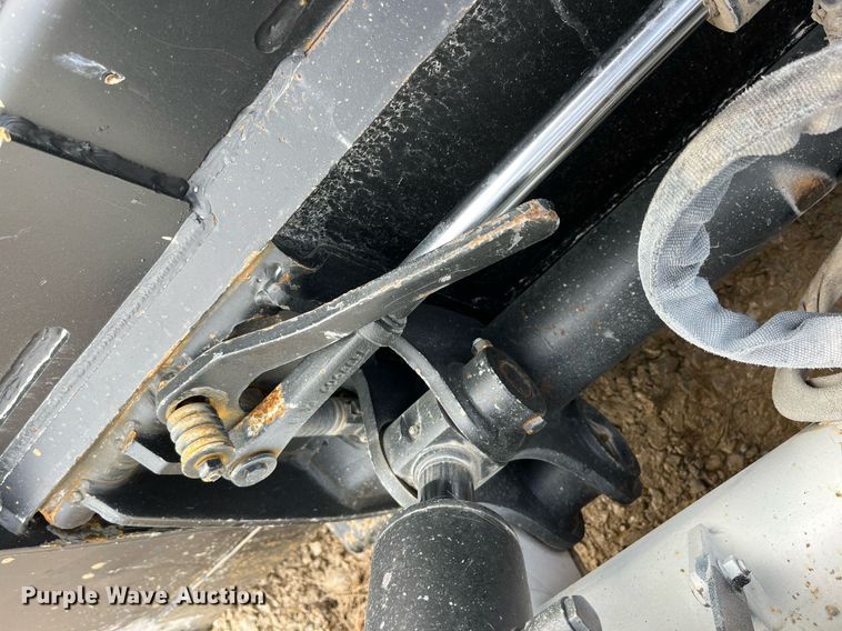 image for item LD9913 2013 Bobcat T770  tracked skid steer loader