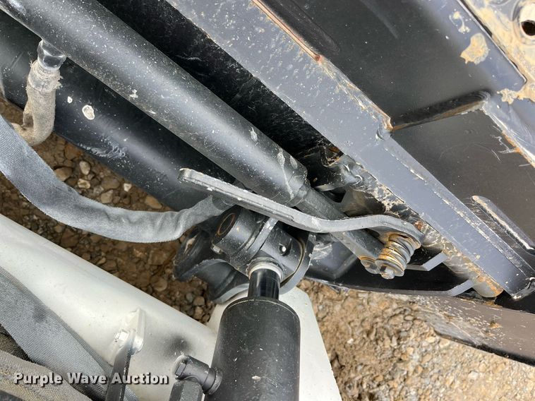 image for item LD9913 2013 Bobcat T770  tracked skid steer loader